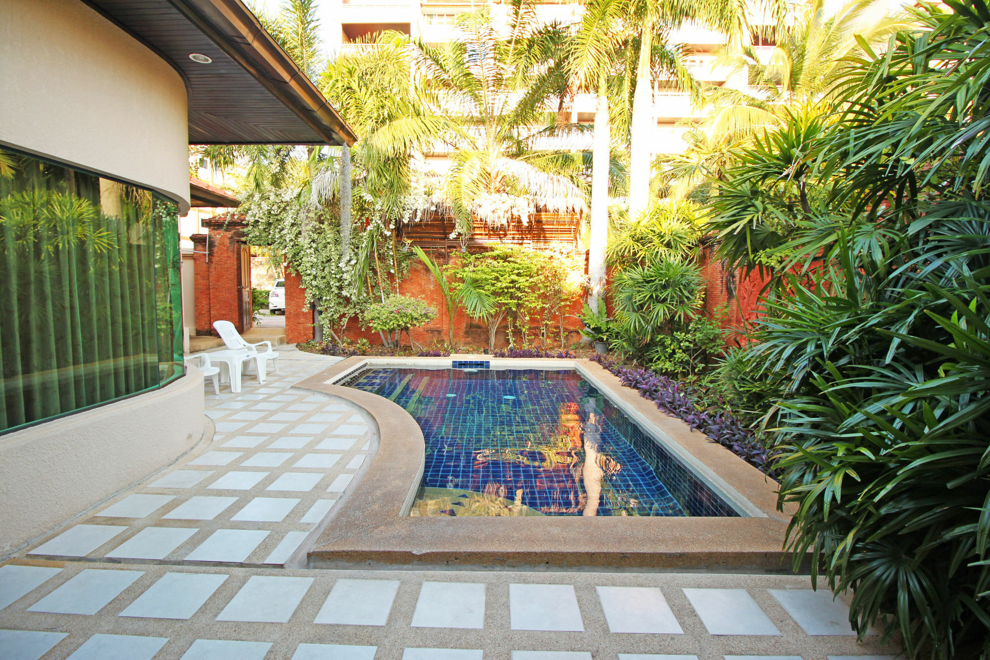 Cosy Beach Pool Villas By Pattaya Sunny Rentals Exterior foto
